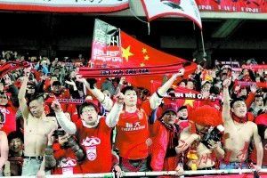 但他千万不应该忘记，真正完成表演的是观众，观众是表演活动的关键组成部分:每一次表演，不管是石器时代洞穴里的节目、木偶剧潘趣和朱迪，还是百老汇的戏剧，观众都会倾注自己的感情，变成剧中的角色很多演员的演技并不出众，却受到观众的盛赞，因为观众其实是被合情入理的故事和人物所面临的困境打动而已。